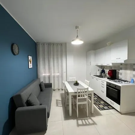 Arentalhouse * Crotone